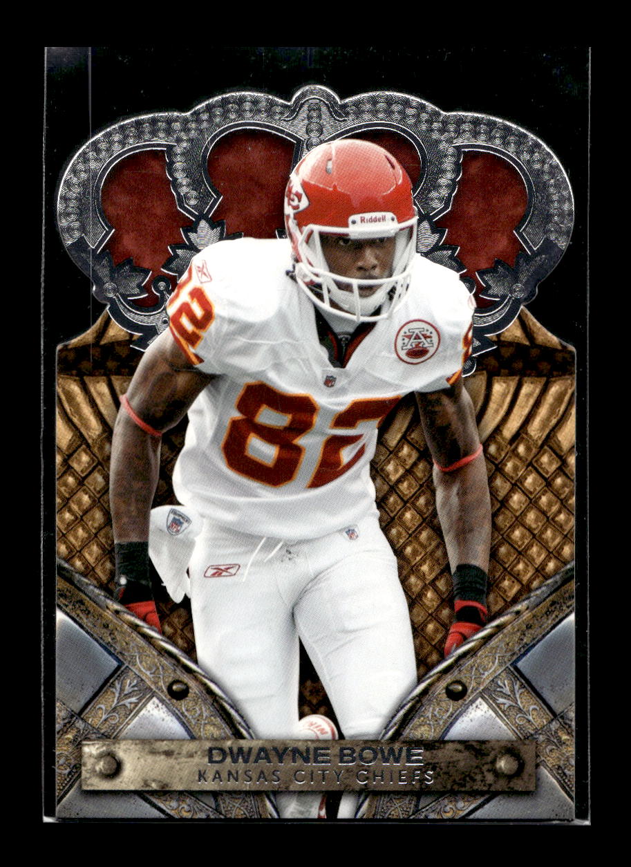 2011 Crown Royale #30 Dwayne Bowe (Kansas City Chiefs)