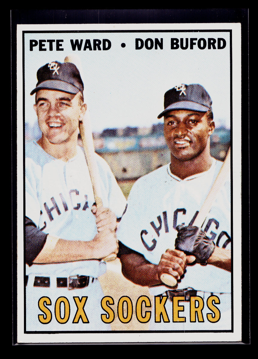 1967 Topps #143 Sox Sockers/Pete Ward/Don Buford (Chicago White Sox)
