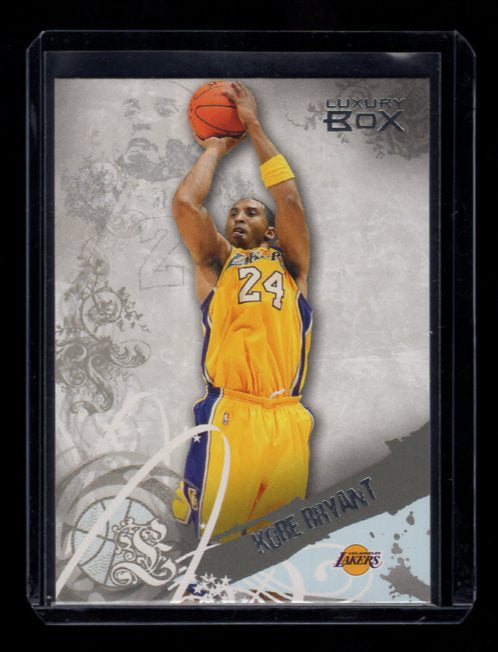 2006-07 Topps Luxury Box #24 Kobe Bryant (Los Angeles Lakers)