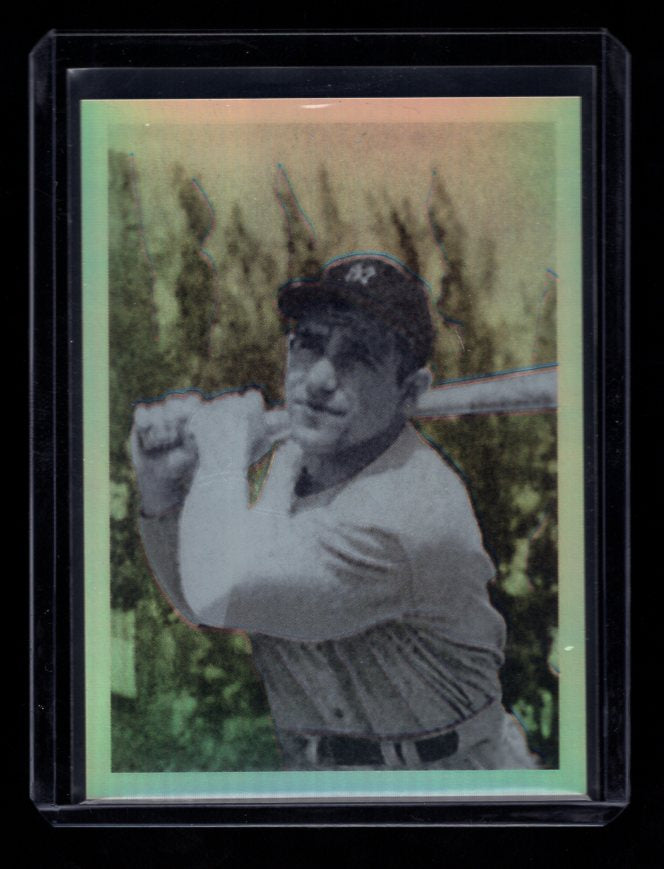 2001 Bowman Chrome Rookie Reprints Refractors #1 Yogi Berra #'d /299 (New York Yankees)