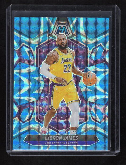 2023-24 Panini Mosaic Reactive Blue #92 LeBron James (Los Angeles Lakers)