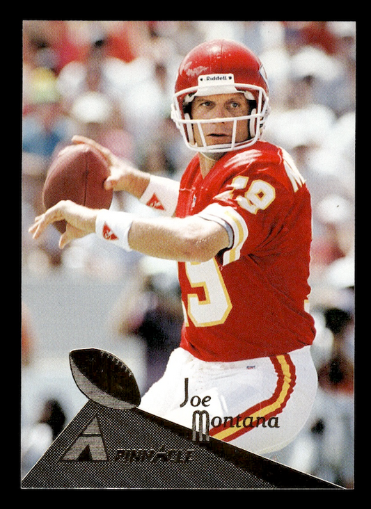 1994 Pinnacle #102 Joe Montana (Kansas City Chiefs)