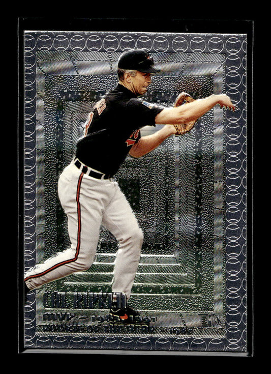 1995 Topps Embossed #113 Cal Ripken (Baltimore Orioles)