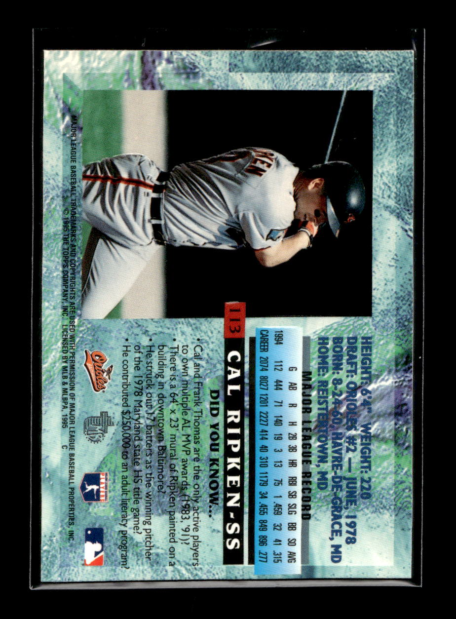 1995 Topps Embossed #113 Cal Ripken (Baltimore Orioles)