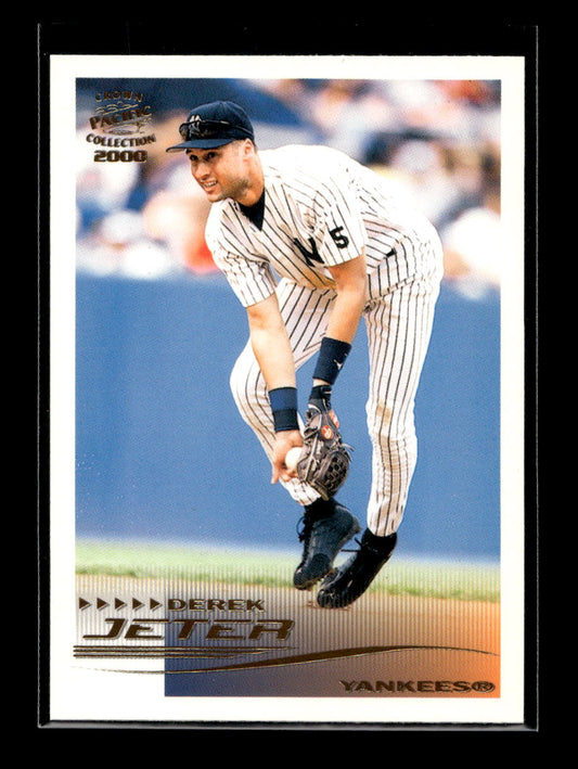 2000 Pacific Crown Collection #189 Derek Jeter (New York Yankees)