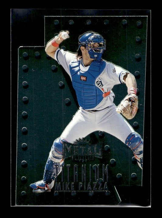 1997 Metal Universe Titanium #7 Mike Piazza (Los Angeles Dodgers)